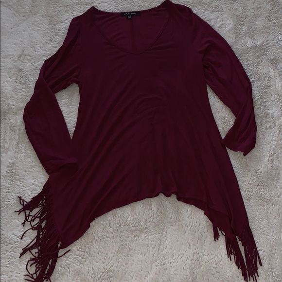 Zac & Rachel Tops - Zac & Rachel Burgundy Tunic Top W/Fringe Sz Large